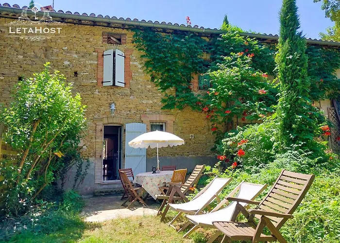 Jardin Verdoyant à Au Tournesol *